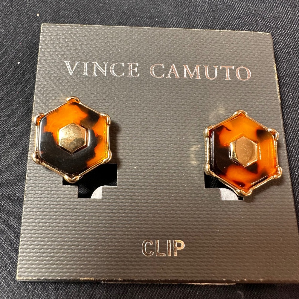 Vince Camuto Gold Tortoiseshell Hexagon Clip-On Earrings New Nordstrom VJ-402312